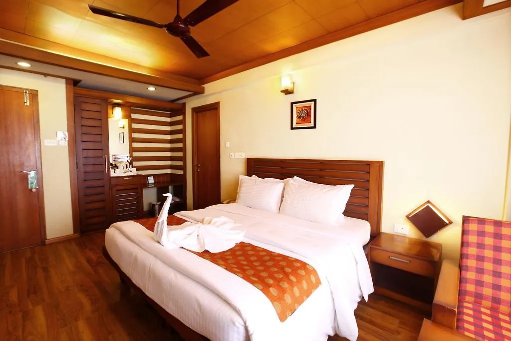 Grand Plaza Hotel Munnar