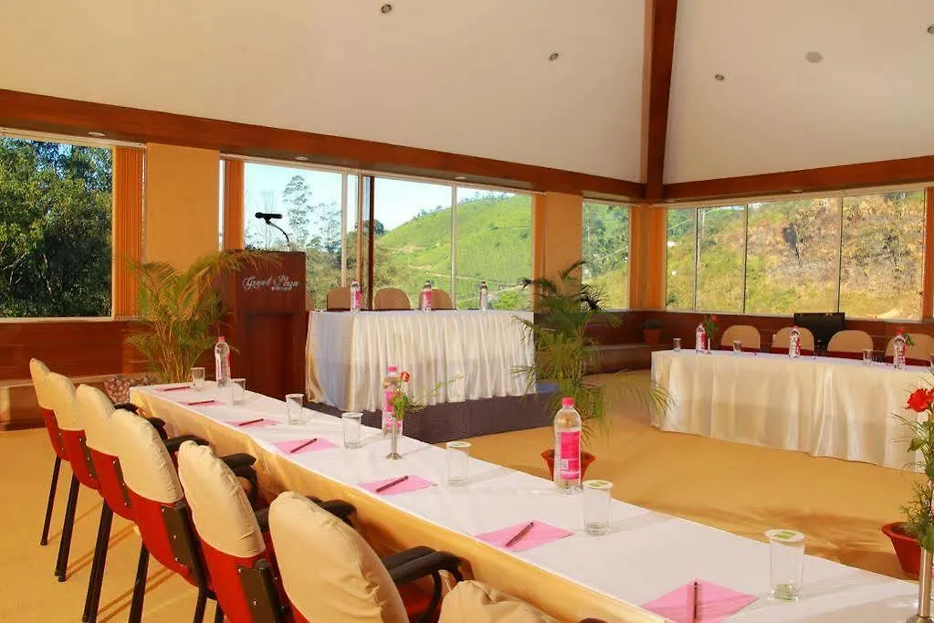 ****  Hotel Grand Plaza à Munnar Inde
